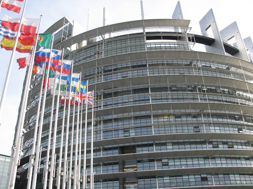 up-noleggio-blog-un-nuovo-piano-europeo-per-il-futuro-dell-automotive