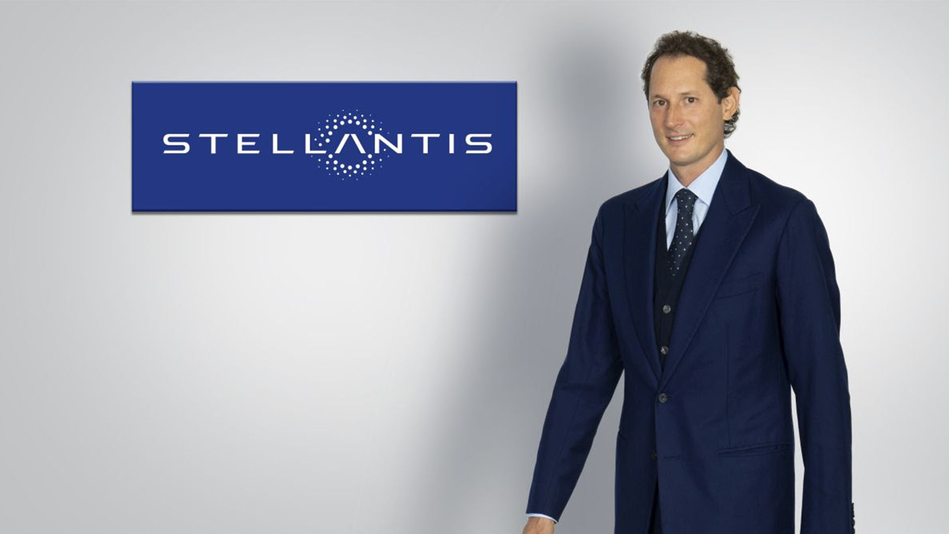 up-nolrggio-blog-elkann-alla-casa-bianca-dialogo-su-emissioni-e-futuro-dell-auto-americana